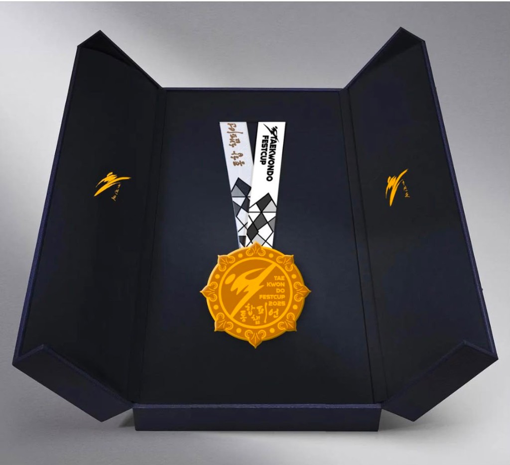 Medalla oficial FestCup 2025 en estuche premium